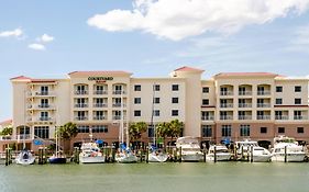 Courtyard st Petersburg Clearwater Madeira Beach